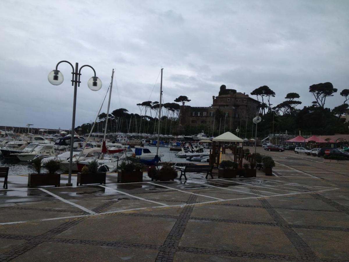 Cinemahouse Terramare - Beach & Maxitv Santa Marinella Eksteriør billede